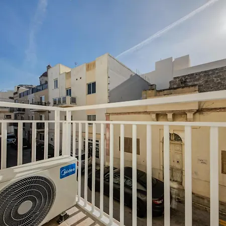 Prime Close To Malta Beaches By 360 Estates Mellieħa