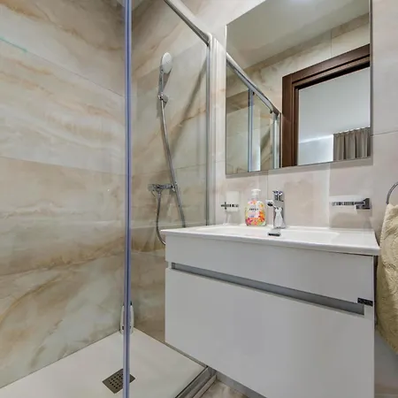 Prime Close To Malta Beaches By 360 Estates * Mellieħa